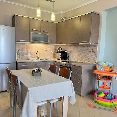 Celeste Retreat By Infox * 아피토스